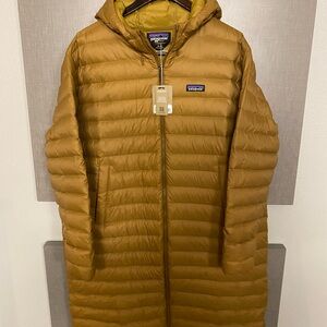 Patagonia Women's parka down Jacket
